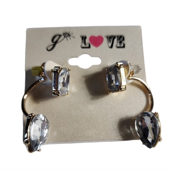 unbranded Jewelry - NWT Gold Toned Rhinestone Dangle Post Earrings